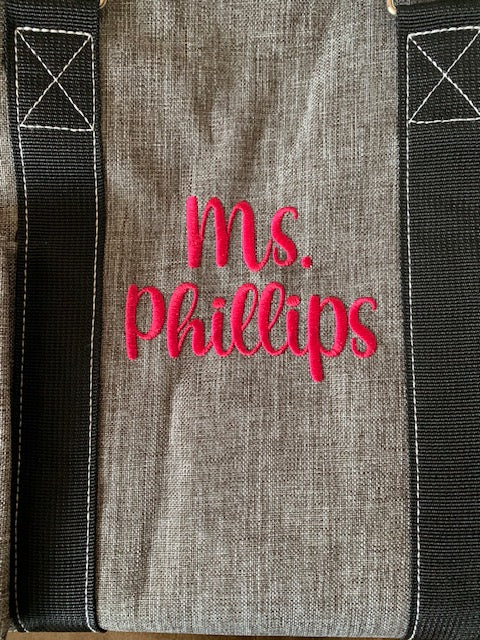 Tote with Bow Font Name